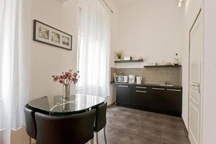 Balcony Apartment - image 10