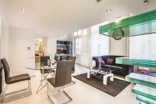 OPERA SUITE - image 5