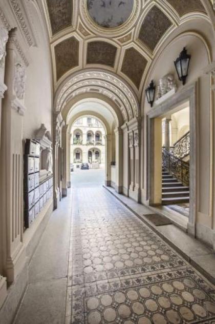 OPERA SUITE - image 9
